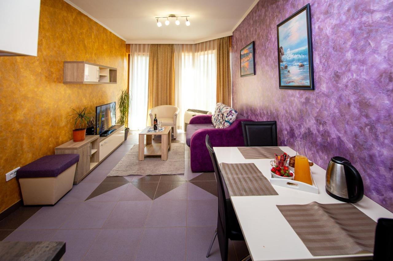 Sunsea Apartment